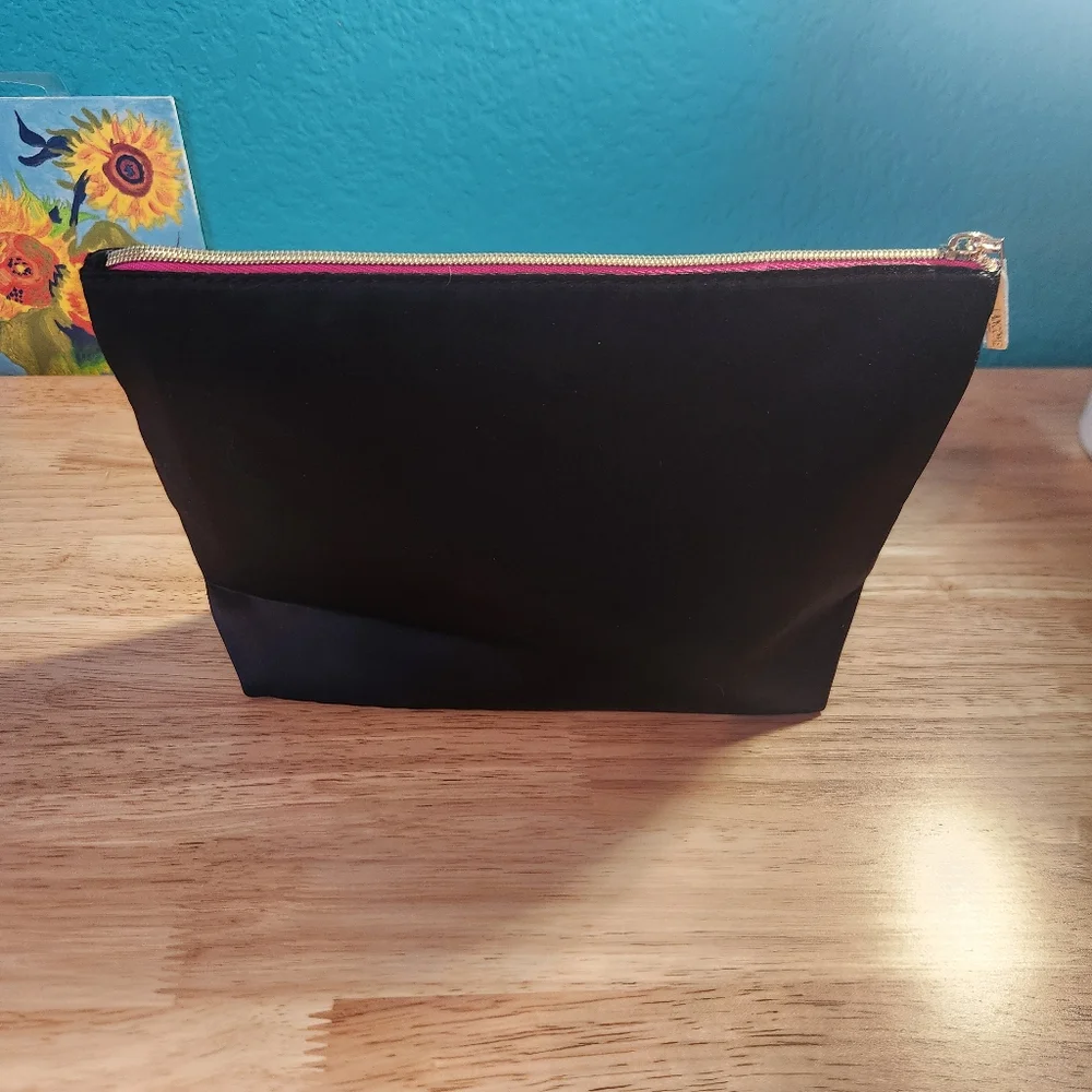Lancome Black/Hot Pink/White Make-Up Bags Set Of Two‎